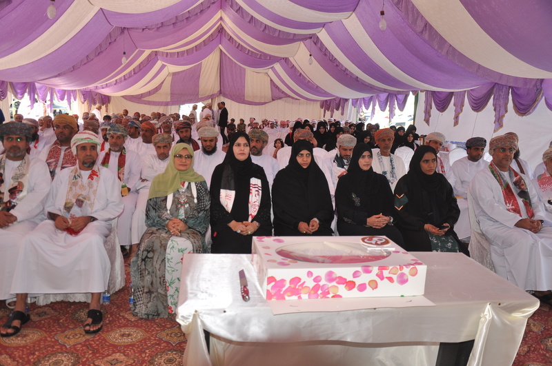 تعليمية محافظة الظاهرة تحتفل بمناسبة العيد الوطني التاسع والأربعين المجيد 