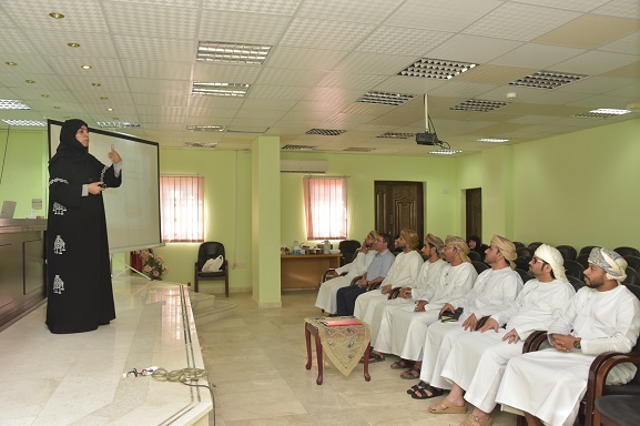 برنامج تدريبي  لتجويد برامج التربية الخاصة بمدارس تعليمية مسندم