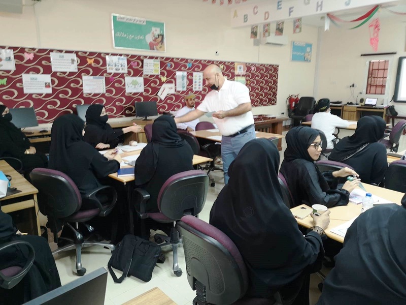 تنفيذ برنامج طرق تنمية المهارات الأساسية في مادة اللغة العربية بمدرسة السلطان قابوس (1-10) 