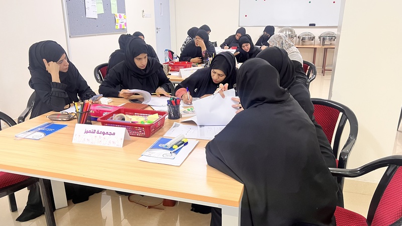 برنامج الدراسة الدولية بيرلز لقياس مهارات القراءة بتعليمية البريمي