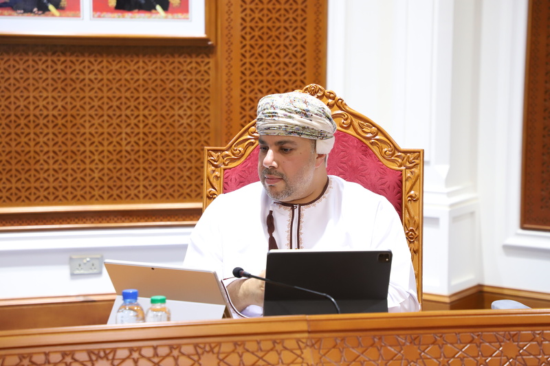 استعراض جهود تطوير التعليم المدرسي الخاص بمحافظة ظفار و الاستثمار بالتعليم الخاص