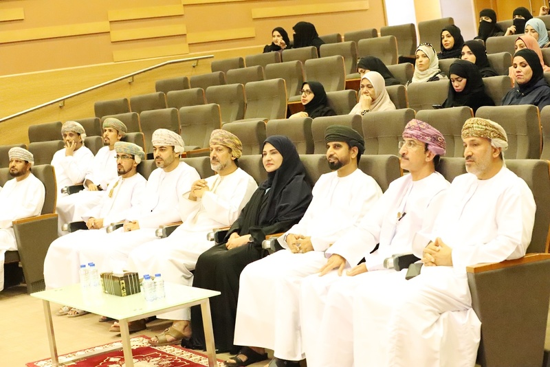 الاتحاد العماني للرياضة المدرسية  يدشن برنامج تحدي الوزن المثالي بمحافظة ظفار