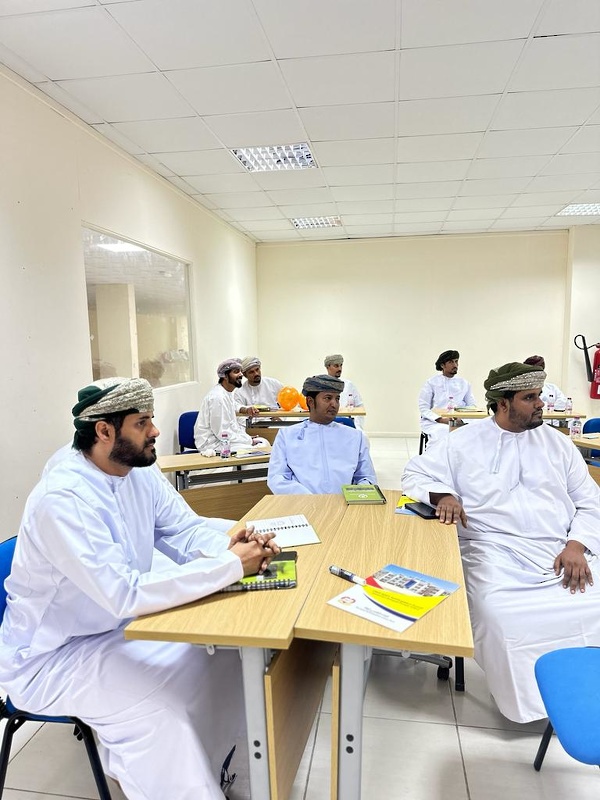 ختام البرنامج التدريبي للأخصائيين النفسيين بتعليمية ظفار