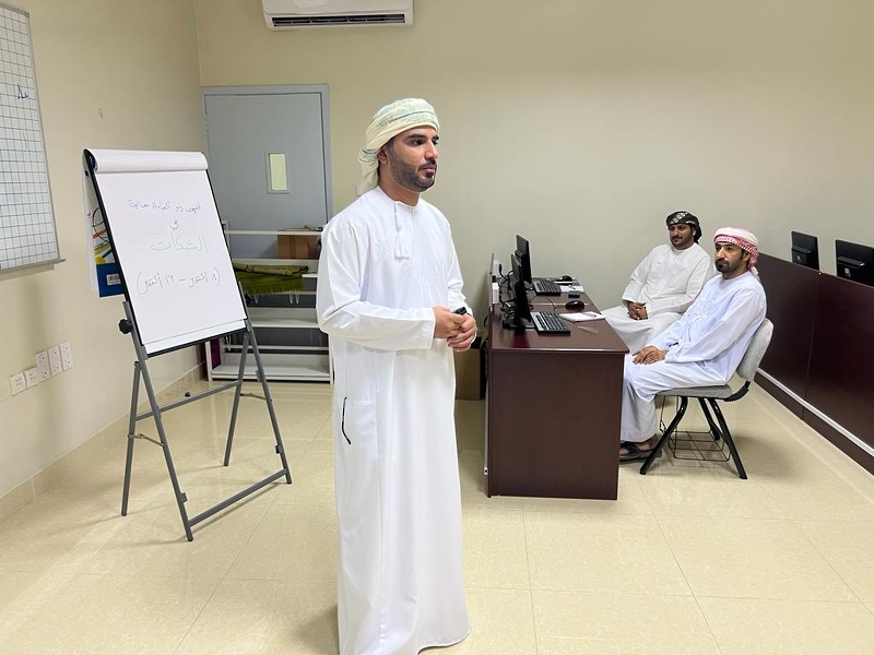لمدة أسبوعين كاملين  تواصل البرنامج التدريبي فنيون ذو كفاءة عالية في الشبكات بالبريمي