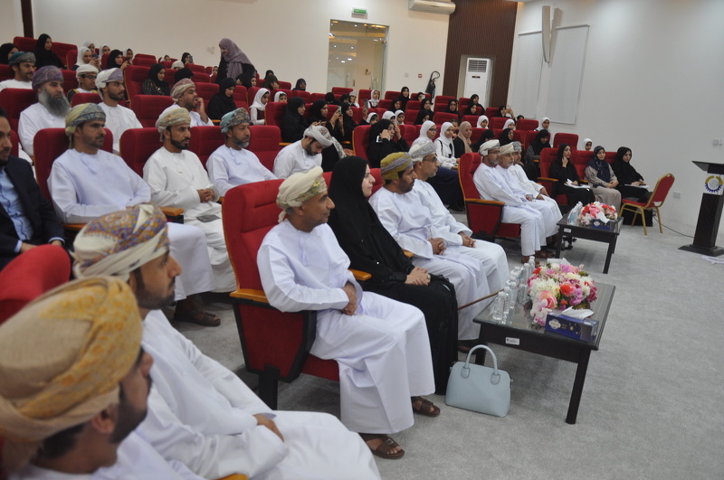 تعليمية محافظة الظاهرة تحتفل باليوم الخليجي للموهبة والإبداع 