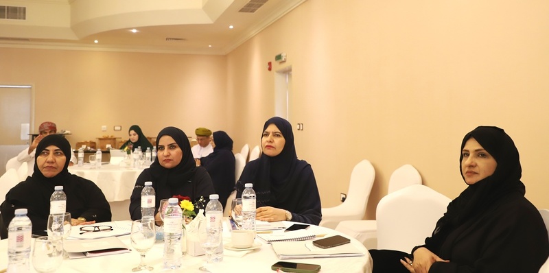 ختام برنامج التعامل مع الأزمات الطارئة بحافظة ظفار