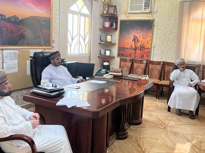 لقاء مدير إدارة التربية والتعليم برخيوت مع رؤساء الأقسام 