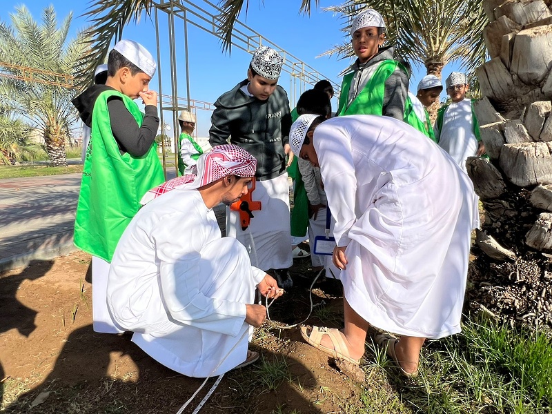 تعليمية البريمي تنظم ملتقى GLOBE البيئي