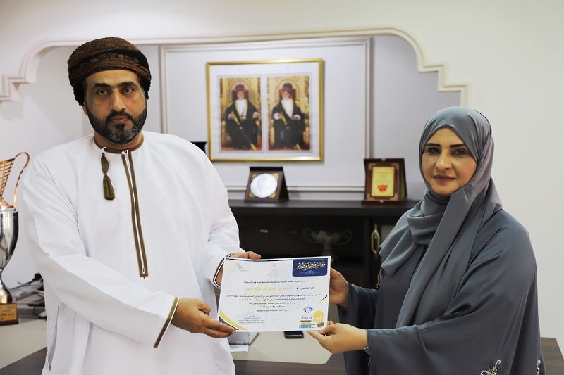 تكريم الفريق اللامركزي لبرامج الطلبة الموهوبين وفريق عمل لمتابعة  تطبيق الدراسات ...