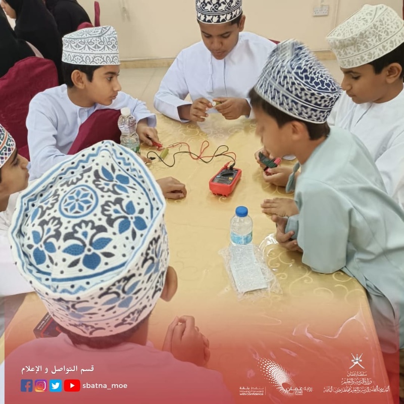انطلاق البرنامج الشتوي الثاني بمركز الابتكار والذكاء الاصطناعي بتعليمية محافظة جنوب الباطنة