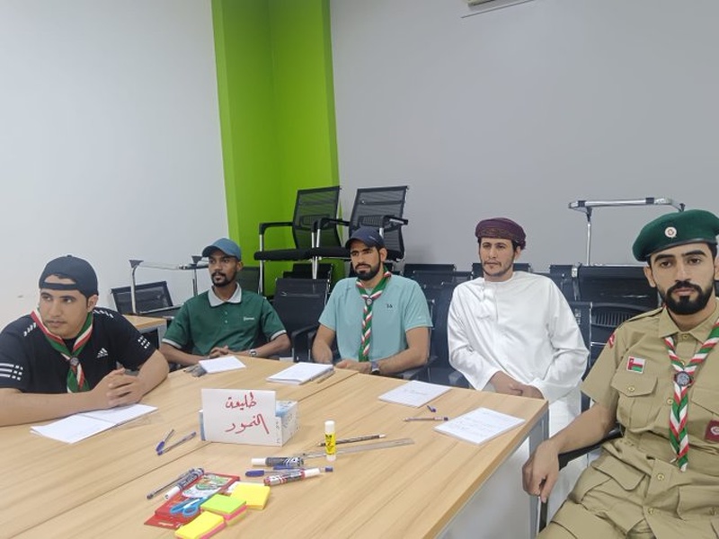 الدورة الأساسية لتأهيل قادة وقائدات الوحدات الكشفية والإرشادية بتعليمية الداخلية
