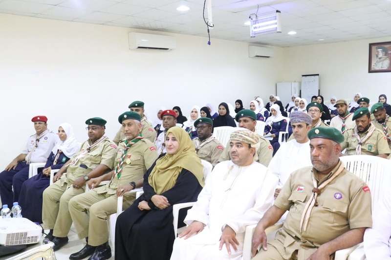 ختام برنامج الدورة الأساسية لقادة الوحدات الكشفية والإرشادية بمدارس تعليمية المحافظة