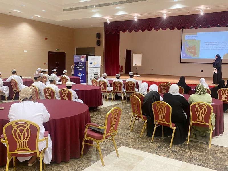 برنامج الرائد الصغير بالتعاون مع هيئة تنمية المؤسسات الصغيرة والمتوسطة بتعليمية جنوب الشرقية