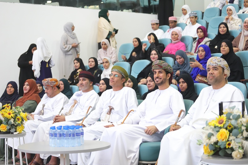 حفل ختام البرنامج الشتوي للطلبة الموهوبين بتعليمية جنوب الباطنة
