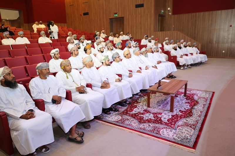 تحت شعار إلهام وتحول: تعليمية الداخلية تنفذ ملتقى للمنسقين الإعلاميين بمدارسها