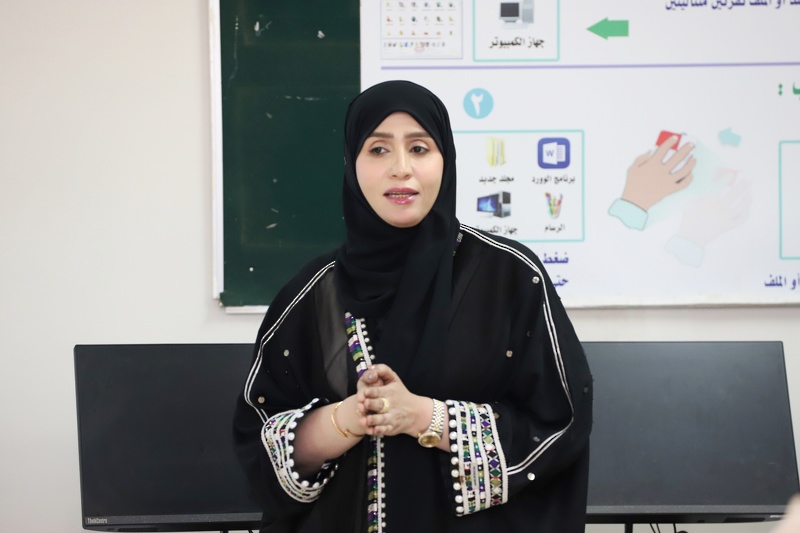 برنامج تبادل الزيارات بين إدارات المدارس  في مدرسة المعرفة للتعليم الأساسي (1-4)