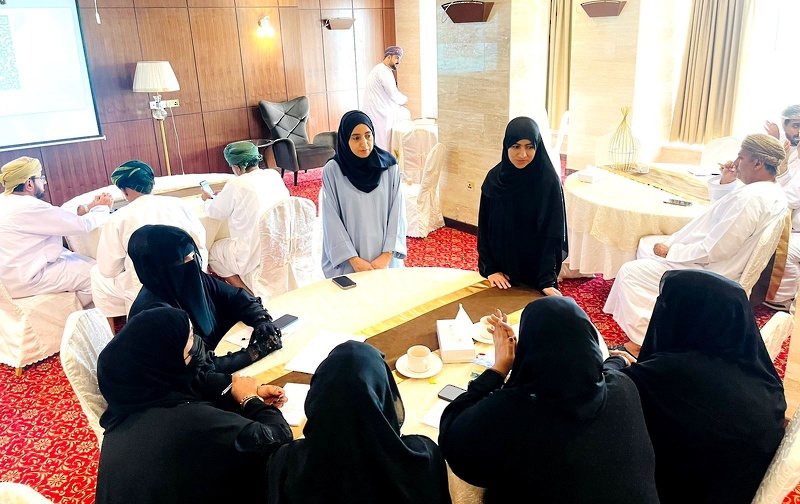 ختام الجلسات النقاشية حول مشروع التحول الرقمي بتعليمية ظفار