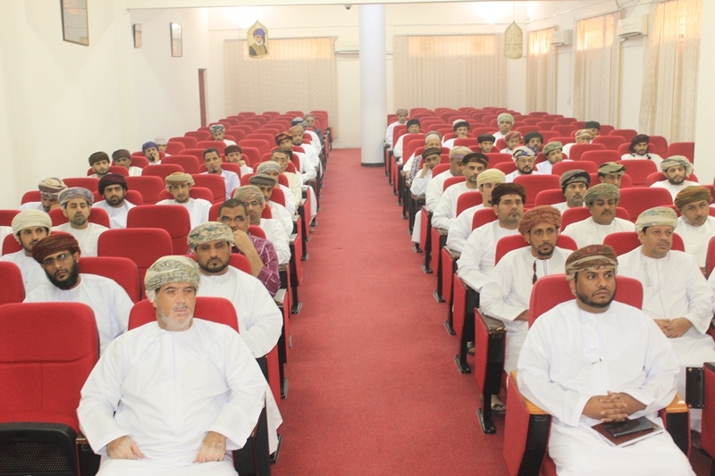 حملة ( قرارك مستقبلك ) تحط رحالها في ظفار