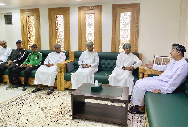مناقشة خطط لجنة الرياضة المدرسية بمحافظة