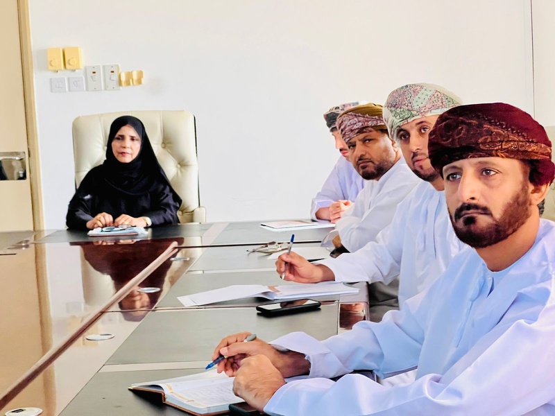 اجتماع فريق دعم و تسيير نظام الجودة بالمديرية العامة للتربية و التعليم بمحافظة ظفار 