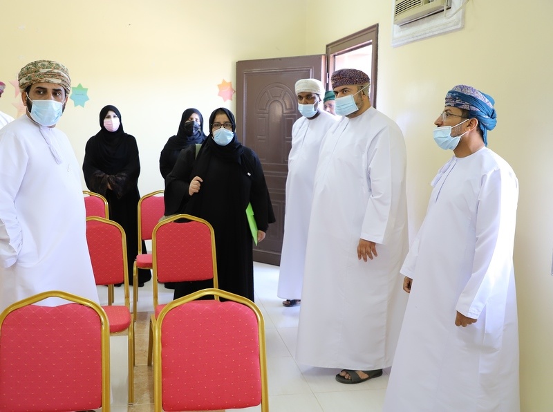 متابعة مراكز التدريب المهنية بتعليمية ظفار 