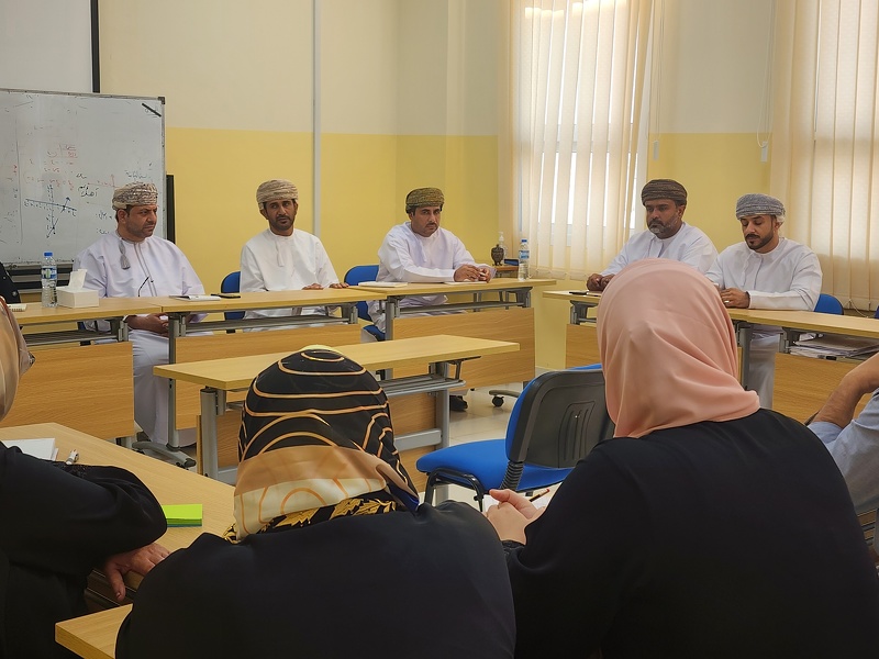ختام زيارة المختصين من مركز القياس والتقويم التربوي