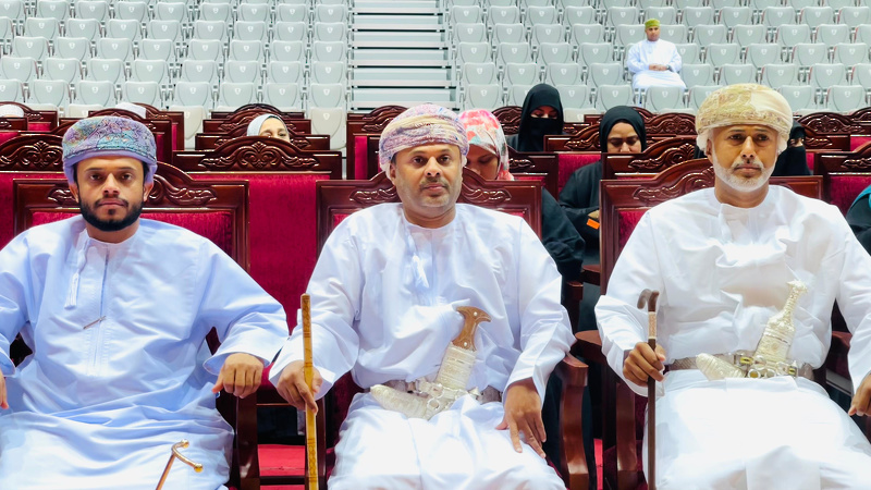  ختام برنامج بالقيم نحيا بتعليمية ظفار