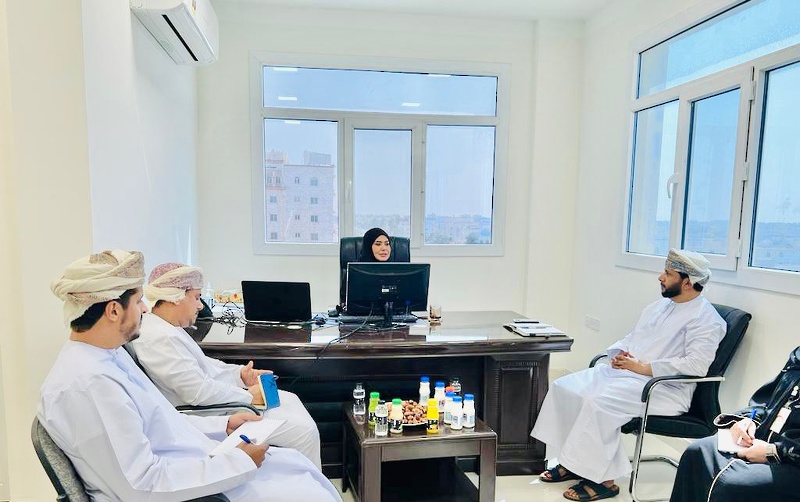 دائرة التوجيه والارشاد الطلابي تعقد اجتماعها  المتعلق بالجانب الصحي لمدارس محافظة ظفار