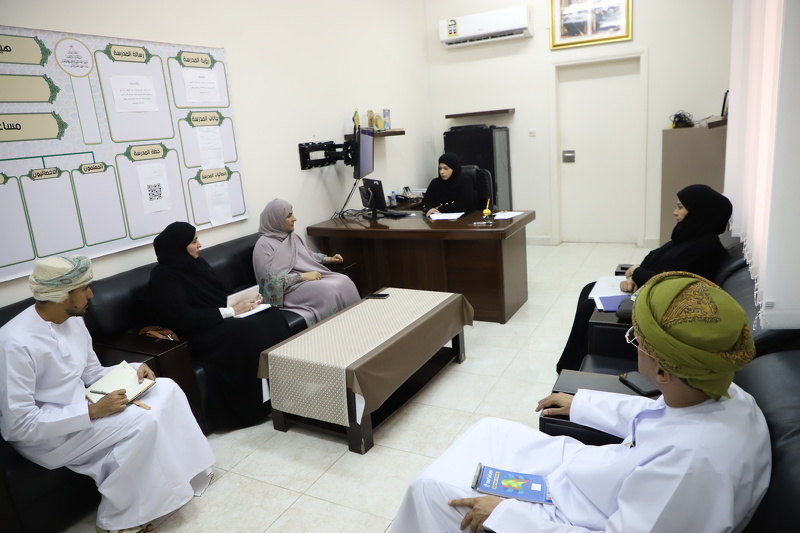 عام دراسي جديد... مدارس تعليمية ظفار تستقبل 74331 طالب وطالبة في مختلف المراحل التعليمية مع انطلاقة ...