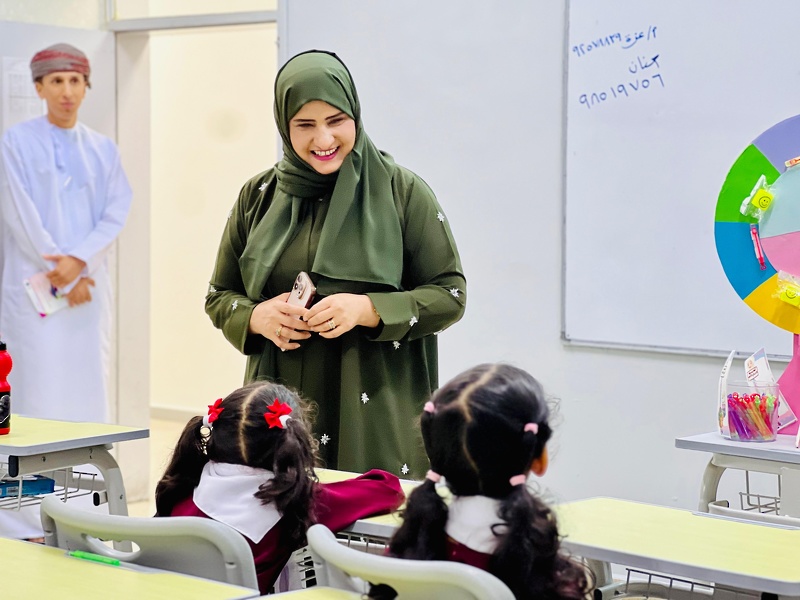 ​أكثر من 68 ألف طالب وطالبة في مدارس تعليمية ظفار للعام الدراسي 2025 /2026