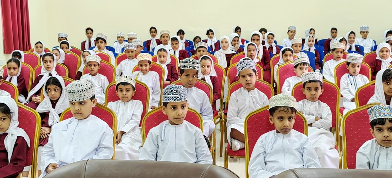 الاحتفال بالطلبة المجيدين بمدرسة شيحيت للتعليم الأساسي (1-12)