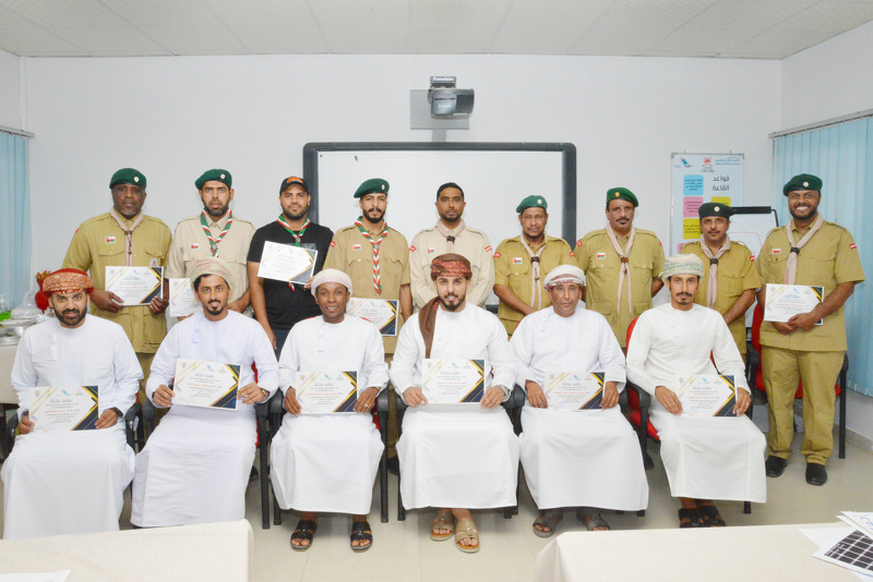 ختام برامج أعمال الدورة الأساسية التدريبية لتأهيل قيادات الوحدات الكشفية والإرشادية بتعليمية جنوب ...