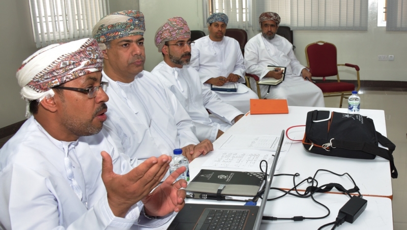 تحديث وثائق عمليات الجودة بتنمية الموارد البشرية بتعليمية الداخلية