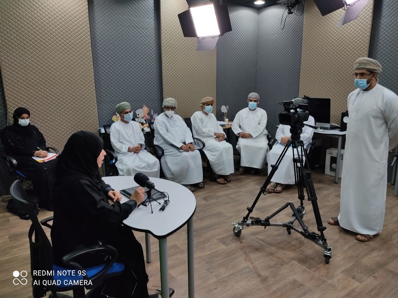 استمرار العمل في تصوير الدروس التعليمية بالداخلية 