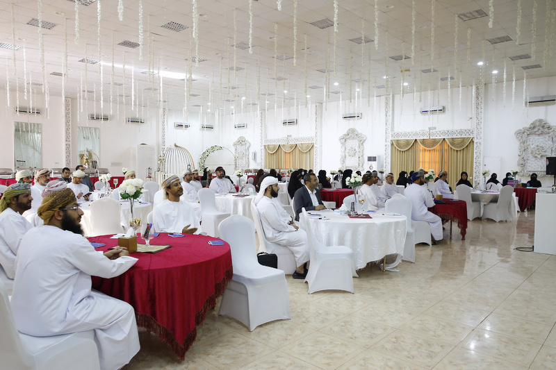 ختام الملتقى الإثرائي الرابع لإدارات المدارس بالبريمي