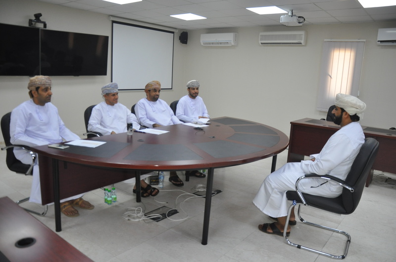 اجراء مقابلات للمعلمين الجدد بمحافظة الظاهرة