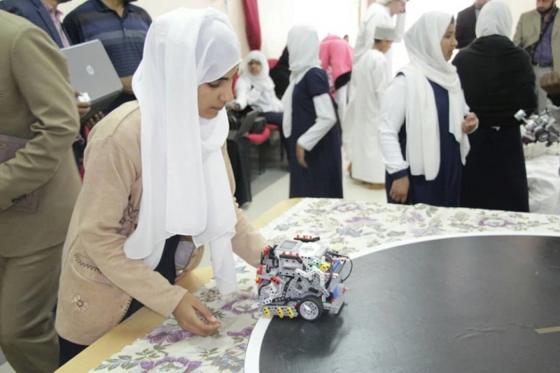 افتتاح الأسبوع الوطني STEM بمحافظة الوسطى
