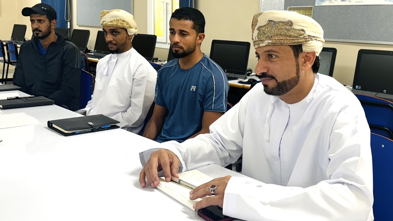 وزارة التربية والتعليم تنفذ الزيارة الإشرافية التخصصية لمادة الرياضة المدرسية بتعليمية ظفار