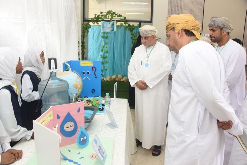 ملتقى ( اليوم العالمي للمياه ) بمدرسة بلاد صور للتعليم الأساسي