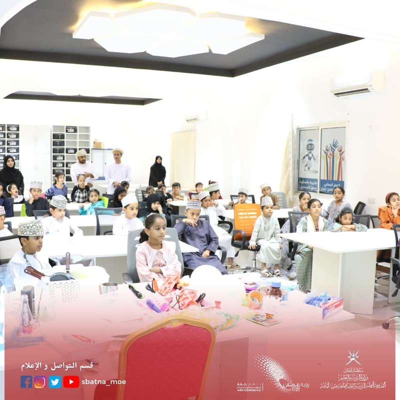 انطلاق البرنامج الشتوي الثاني بمركز الابتكار والذكاء الاصطناعي بتعليمية محافظة جنوب الباطنة