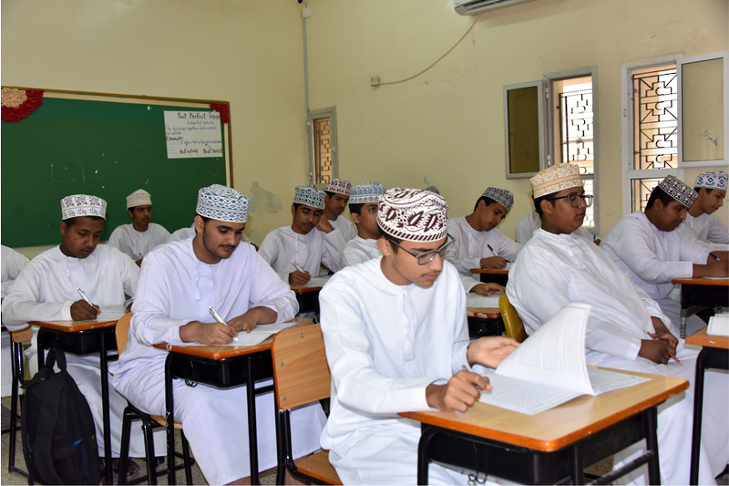 تطبيق الاختبارات الوطنية ب 