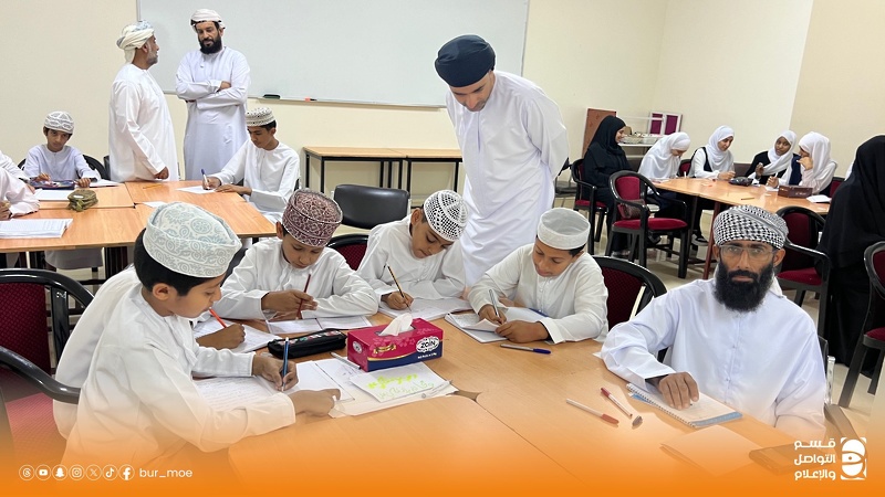 ورش تدريبية في الفنون الكتابية