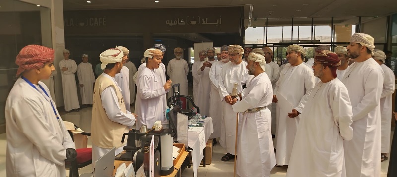 إقامة معرض الشركات الطلابية السنوي بمدارس تعليمية محافظة الظاهرة